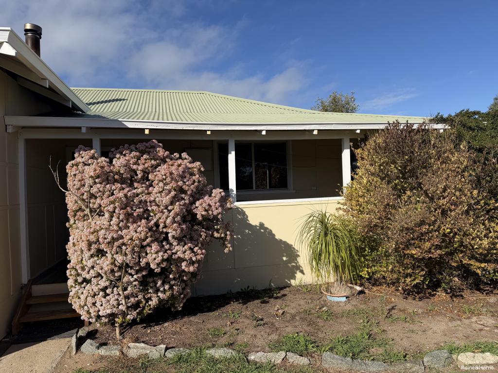 3 Kokoda Rd, Jerramungup, WA 6337