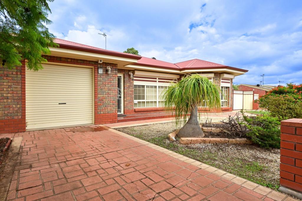 17 Viscount Slim Ave, Whyalla Norrie, SA 5608