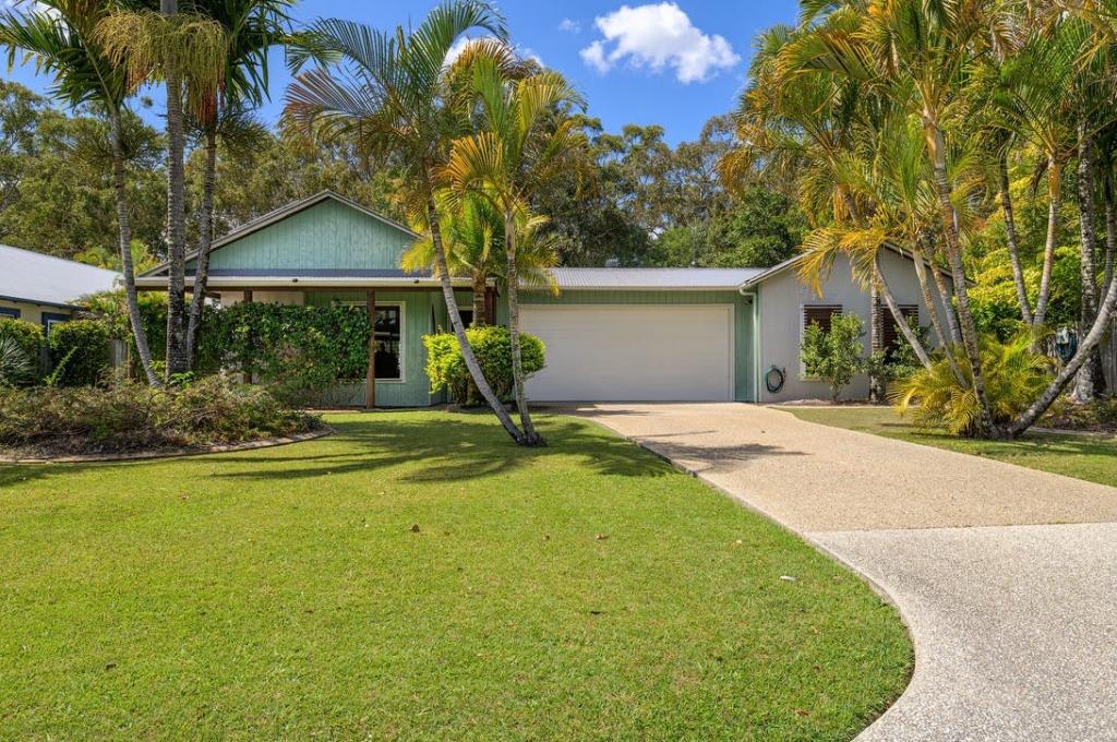 29 Fyshburn Dr, Cooloola Cove, QLD 4580