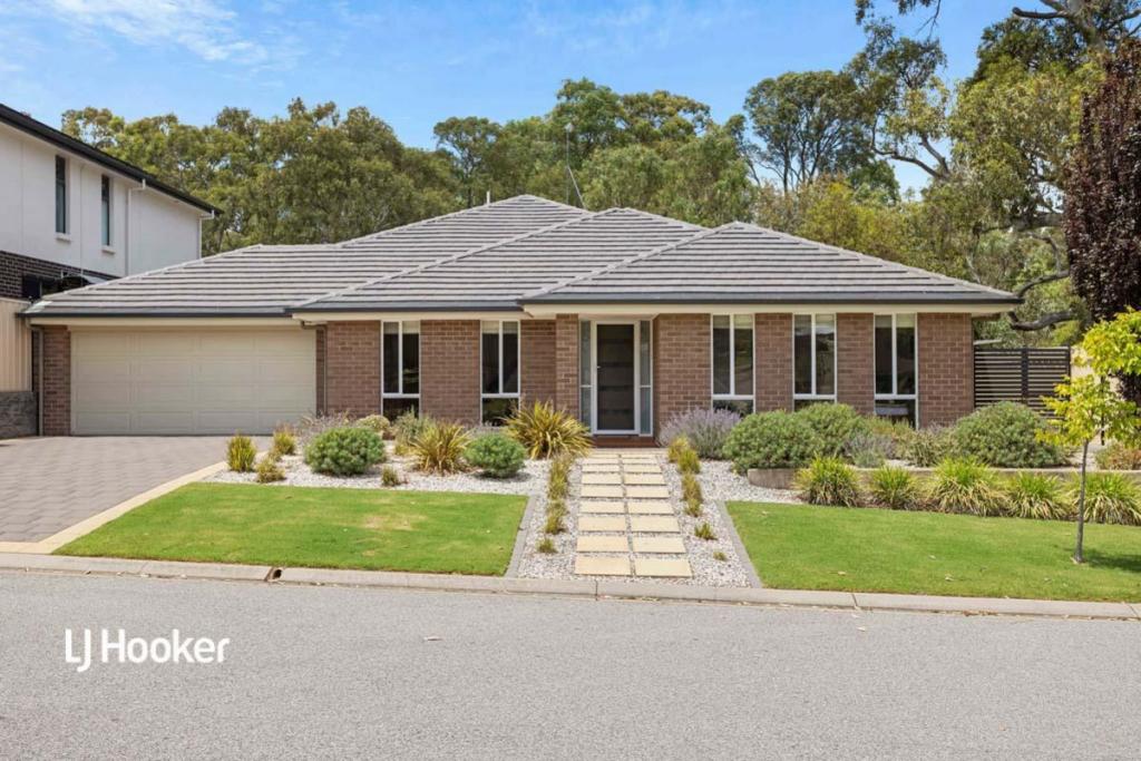 37 Hallett Rd, Golden Grove, SA 5125