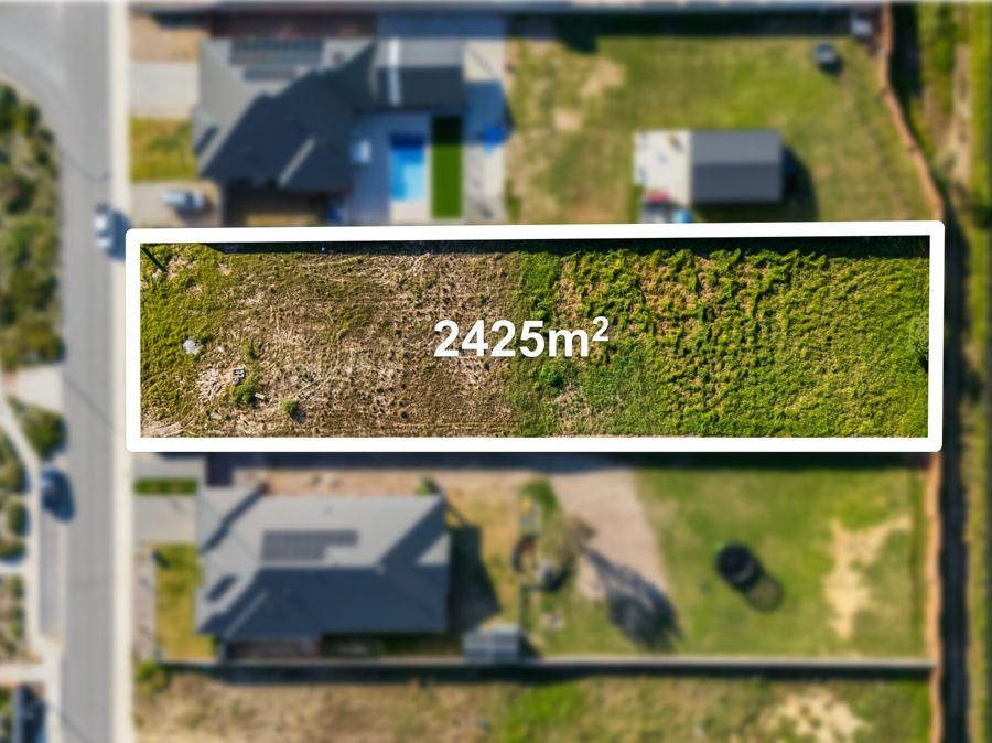 24 Bernborough Ave, Caversham, WA 6055