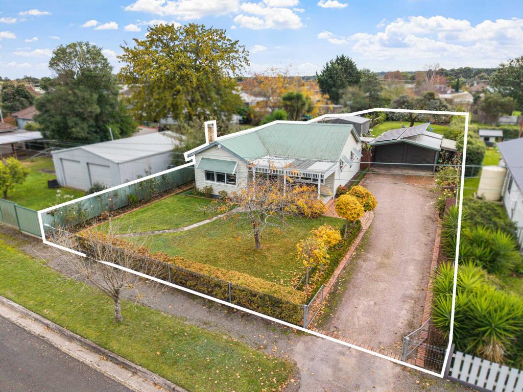 5 HECTOR ST, HAMILTON, VIC 3300