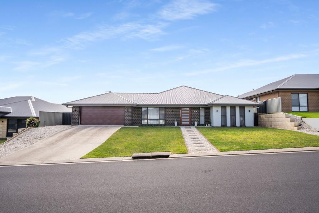 47 Pinehurst Dr, Worrolong, SA 5291