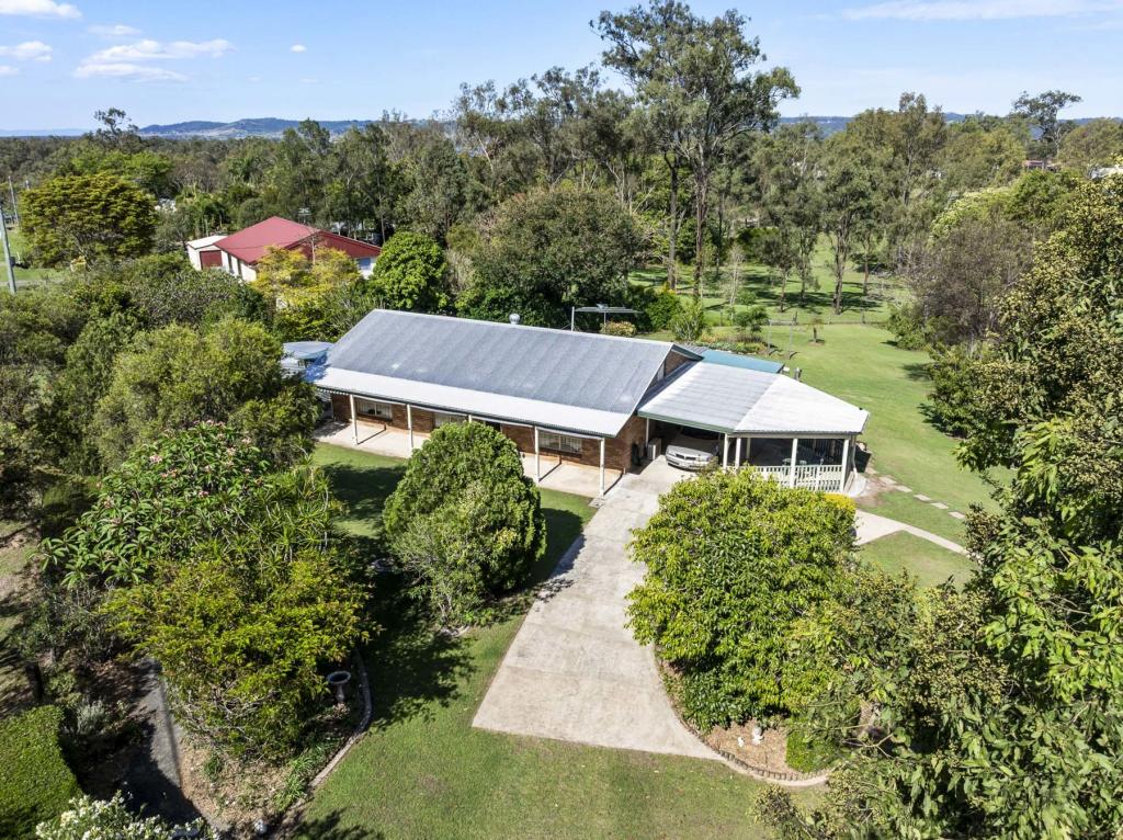 10 Plover Ct, Laidley Heights, QLD 4341