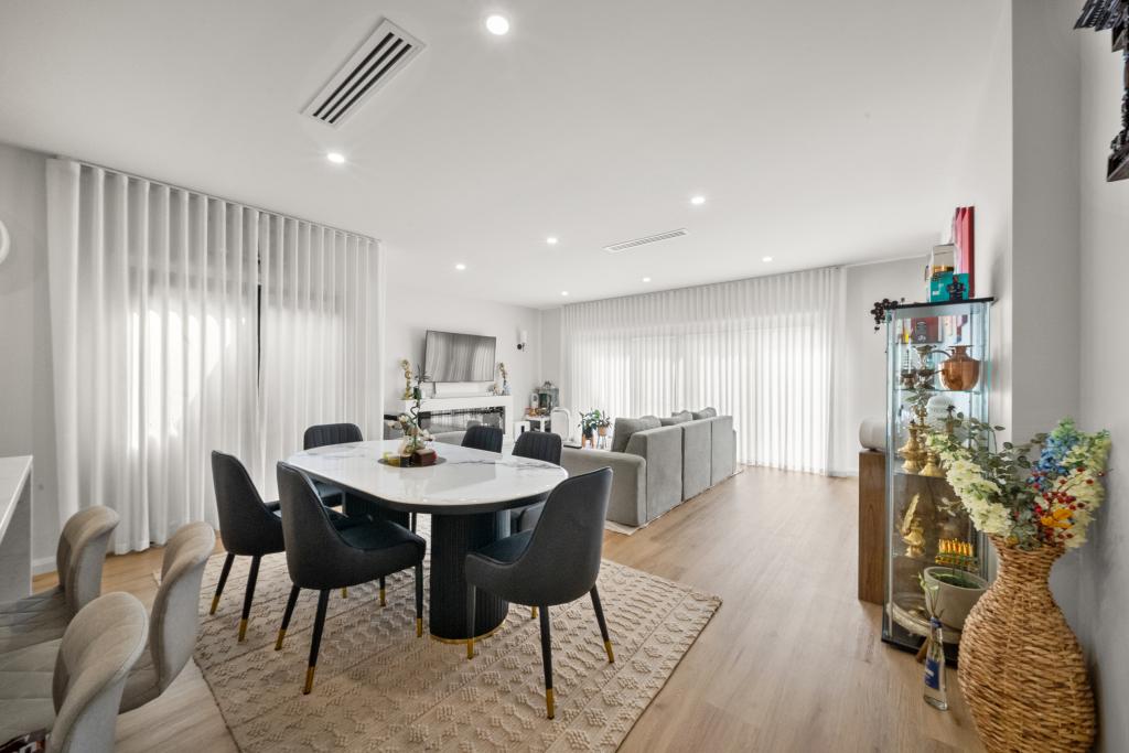 17 Cream Rd, Donnybrook, VIC 3064