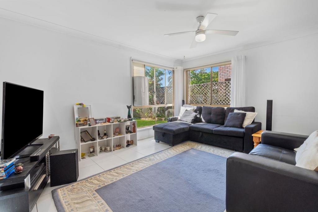 22/601 Pine Ridge Rd, Biggera Waters, QLD 4216