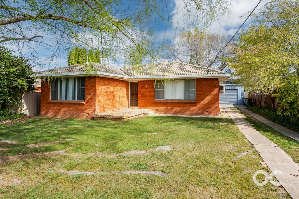 8 Lesbos Pl, Orange, NSW 2800