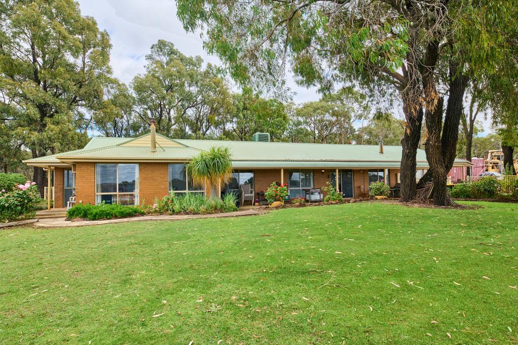 77 Lewis Rd, Ladys Pass, VIC 3523