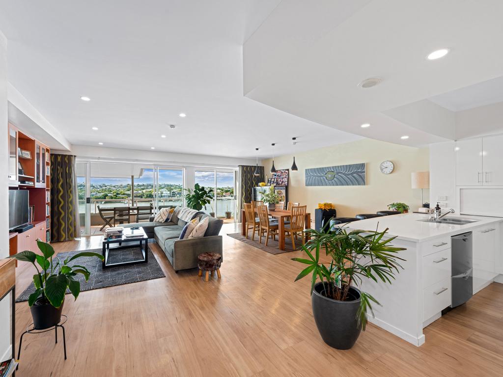 66/135 Macquarie St, Teneriffe, QLD 4005