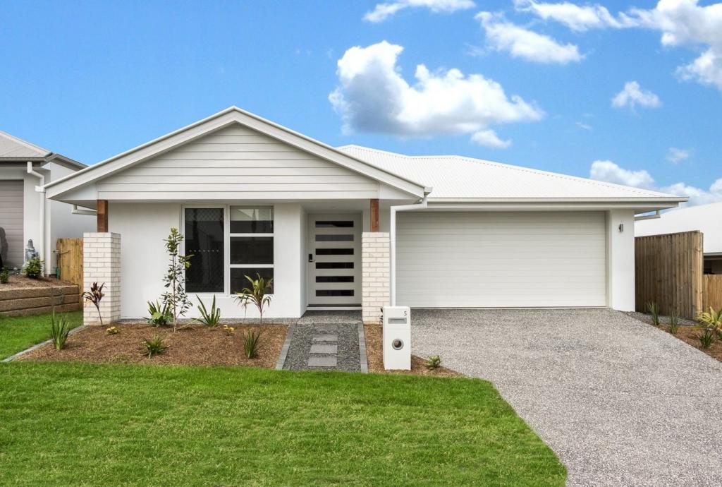 5 Peterson Way, White Rock, QLD 4306