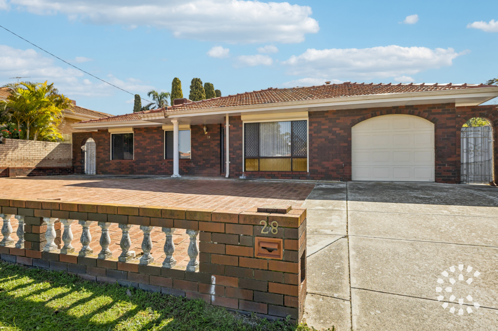 28 Amberley Way, Hamilton Hill, WA 6163