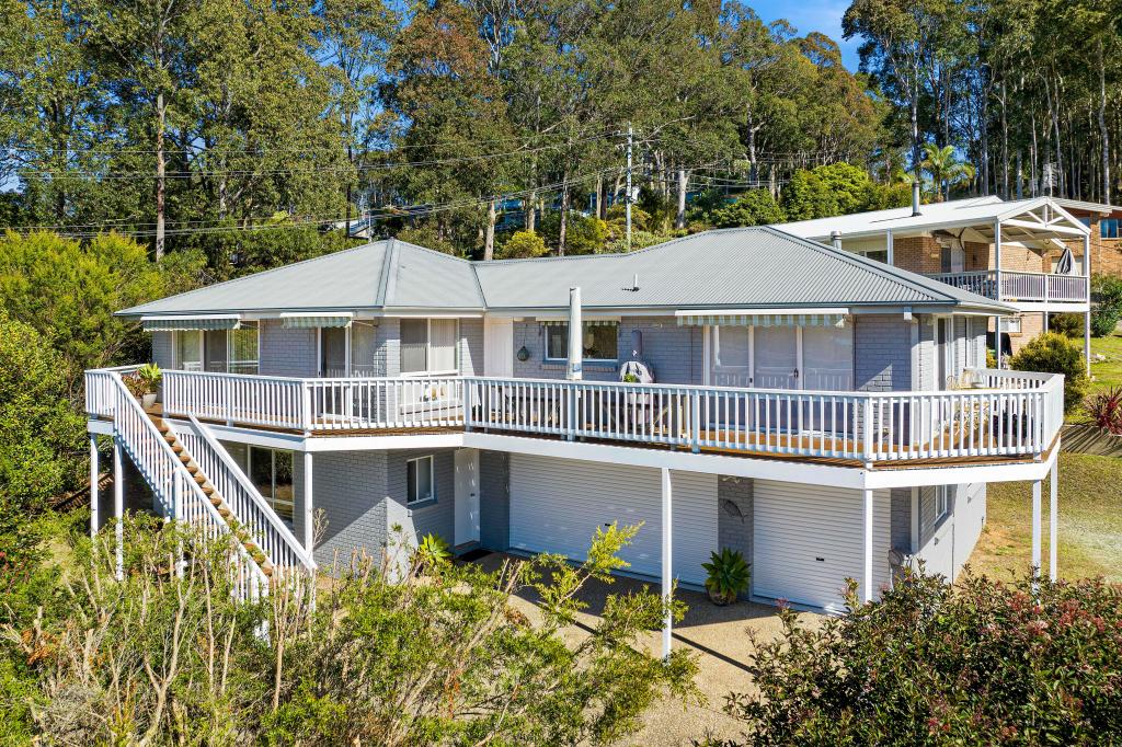 11 Inlet Pl, North Narooma, NSW 2546