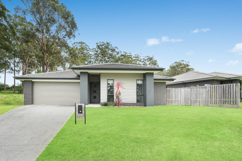 29 Black Caviar Pde, Port Macquarie, NSW 2444