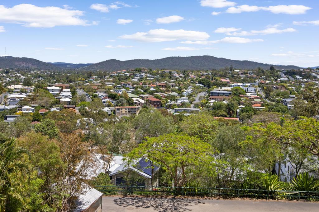 29 Lansdowne St, Newmarket, QLD 4051