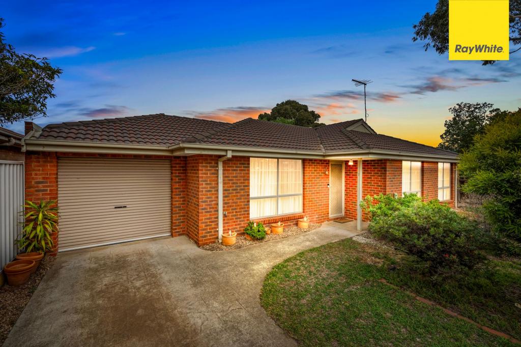 1/49 Staughton St, Melton South, VIC 3338