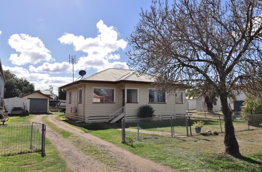 5 Dan St, Dalby, QLD 4405