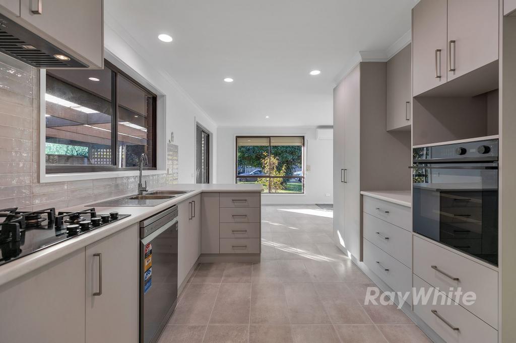 29 Fuller Ave, Rochester, VIC 3561