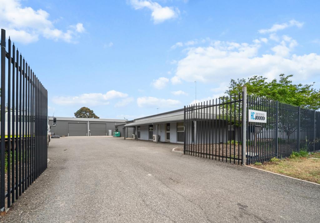 14 Westport Rd, Edinburgh North, SA 5113