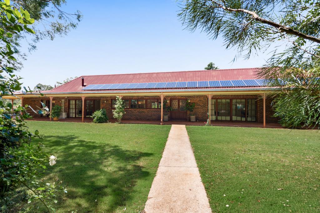28a Clarke Rd, Highfields, QLD 4352