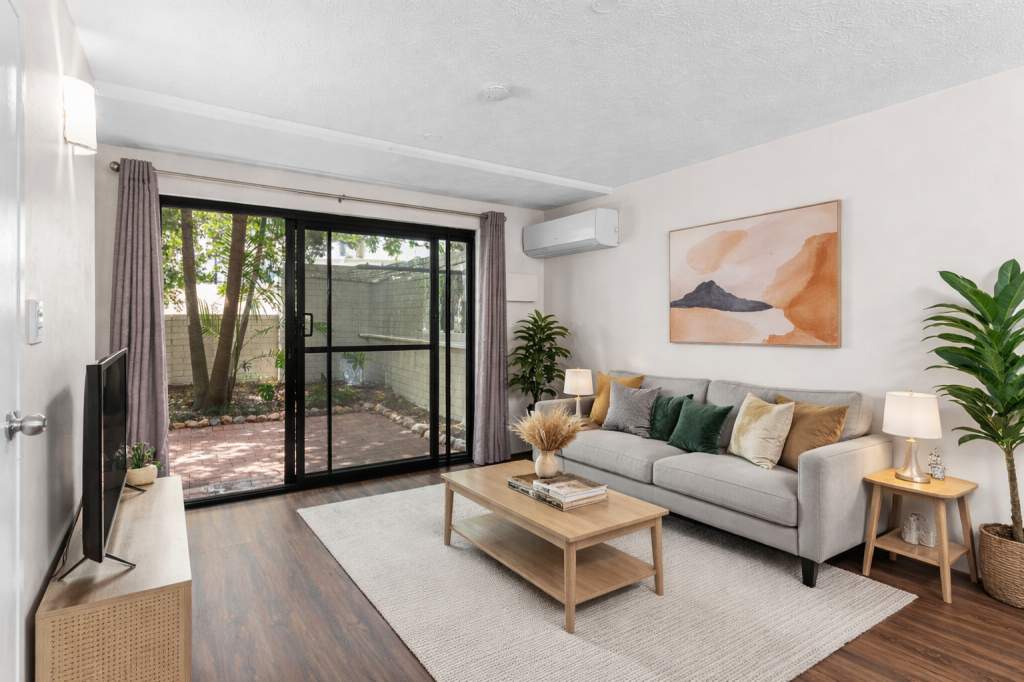 4/98 Station Rd, Indooroopilly, QLD 4068