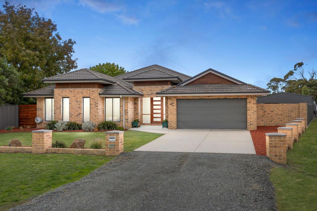 23 Parker St, Miners Rest, VIC 3352