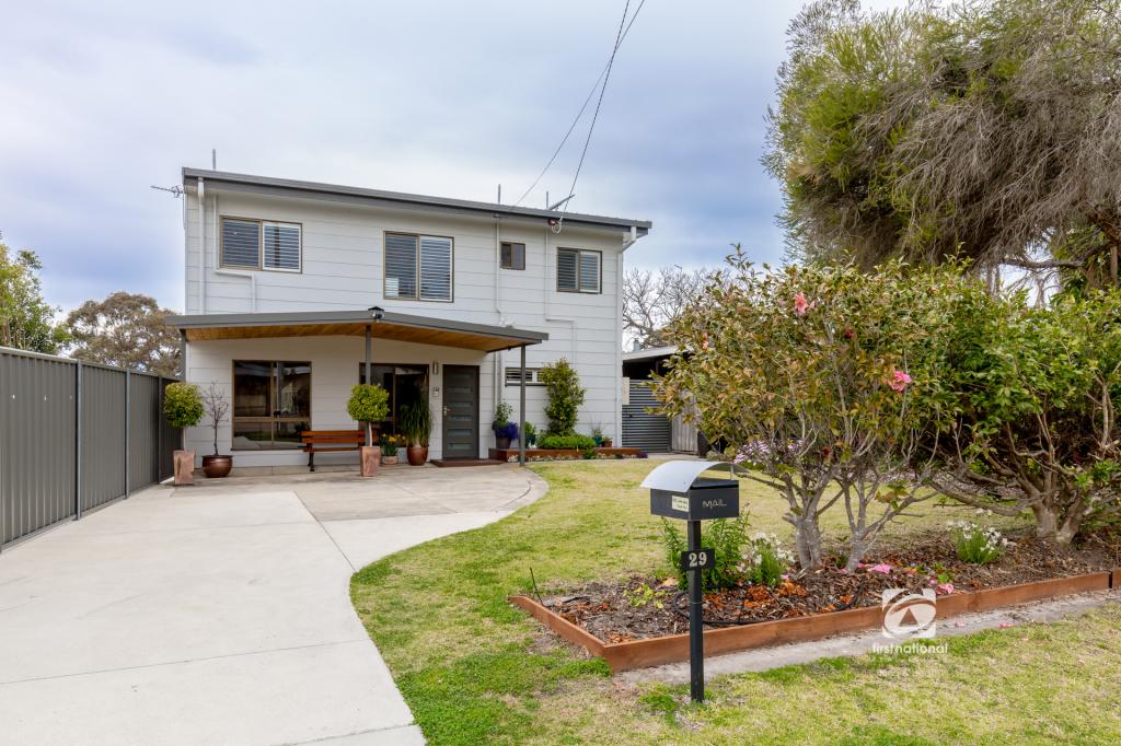 29b Bay Rd, Eagle Point, VIC 3878