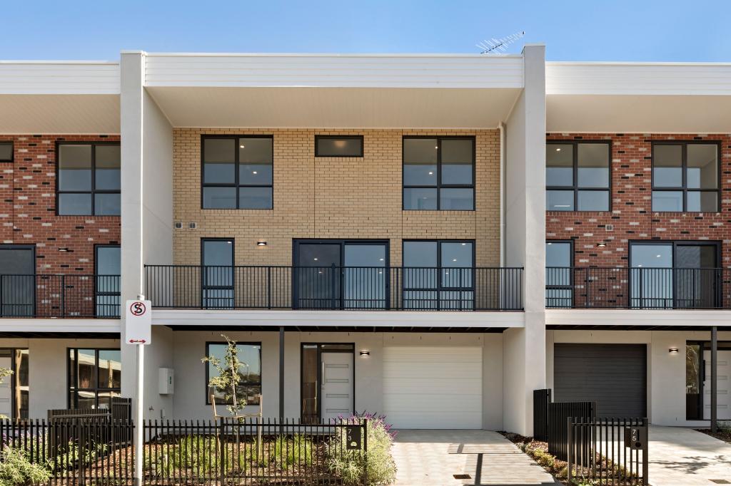 73 Spotted Gum Cres, Sunshine North, VIC 3020