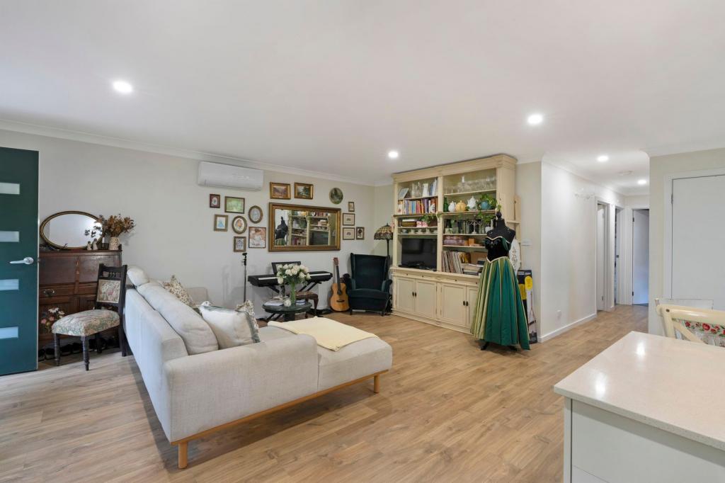 43a Barina Ave, Kilaben Bay, NSW 2283