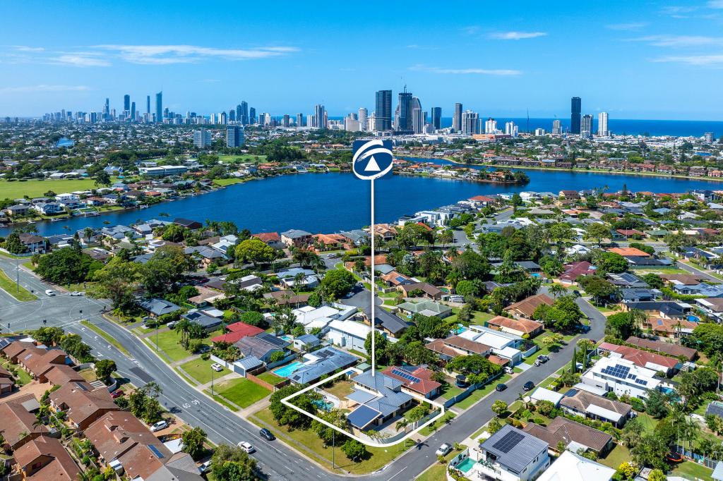 2 Koomooloo Ct, Mermaid Waters, QLD 4218