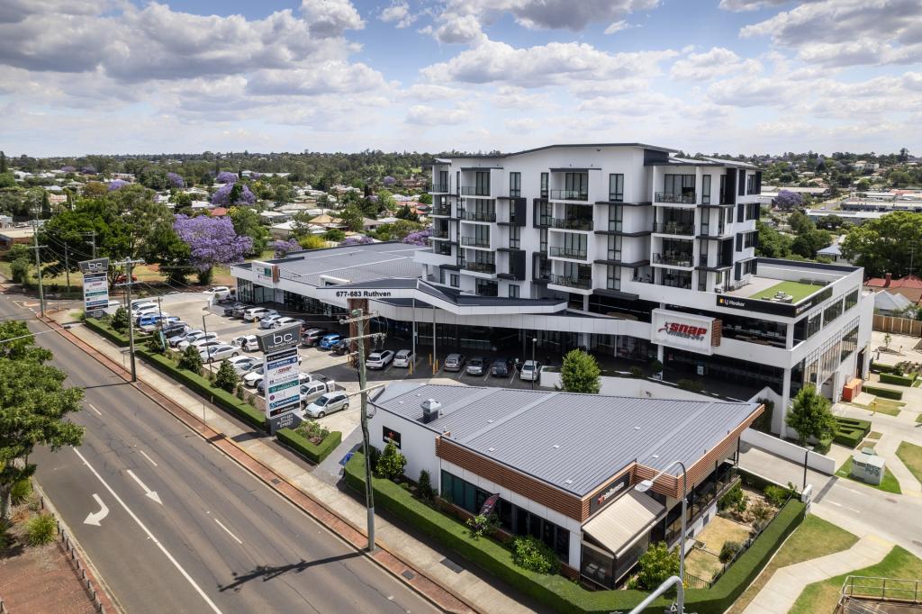 LEVEL 2/201,203/67 RUTHVEN ST, SOUTH TOOWOOMBA, QLD 4350