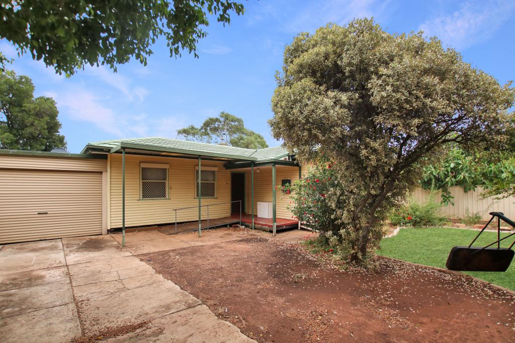 49 Womma Rd, Elizabeth North, SA 5113