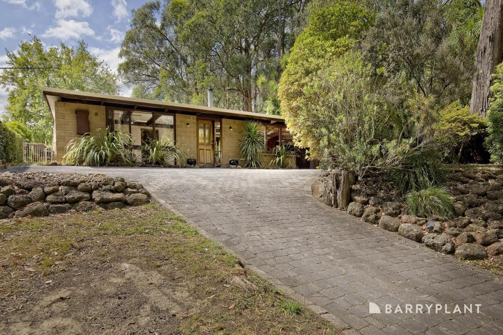 162 Emerald-Monbulk Rd, Emerald, VIC 3782