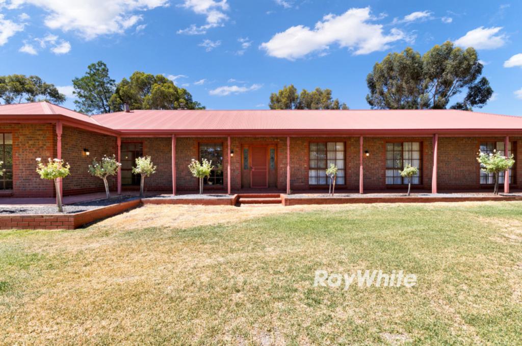 998 Cowra Ave, Irymple, VIC 3498