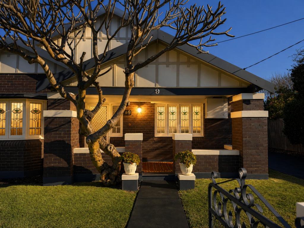 9 Wynnstay Ave, Enfield, NSW 2136