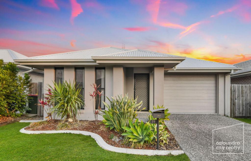 19 Ochre Cres, Caloundra West, QLD 4551