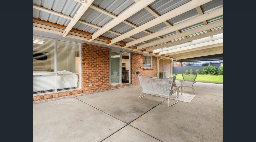 4 Kieran Ct, Carrum Downs, VIC 3201