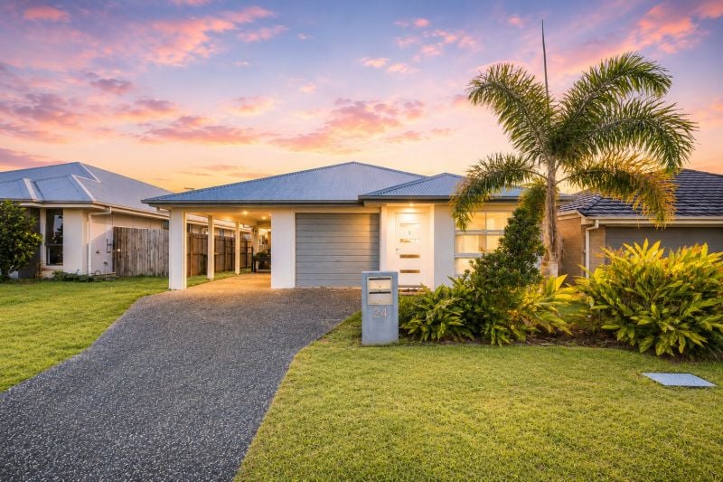 24 Hilary St, Morayfield, QLD 4506