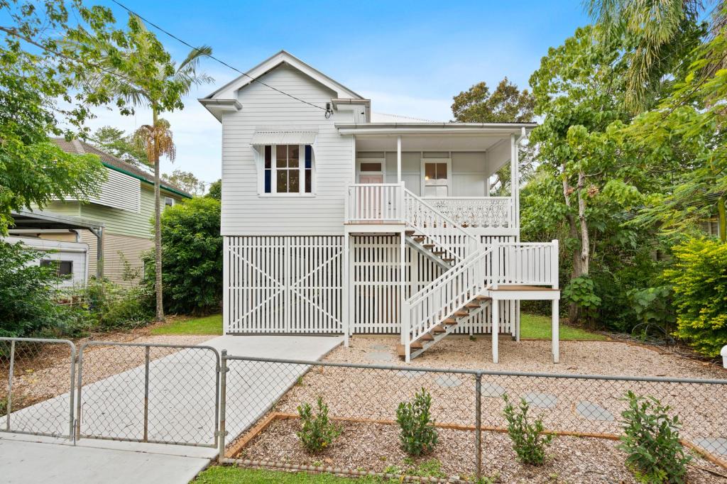 12 Hefferan St, Fairfield, QLD 4103