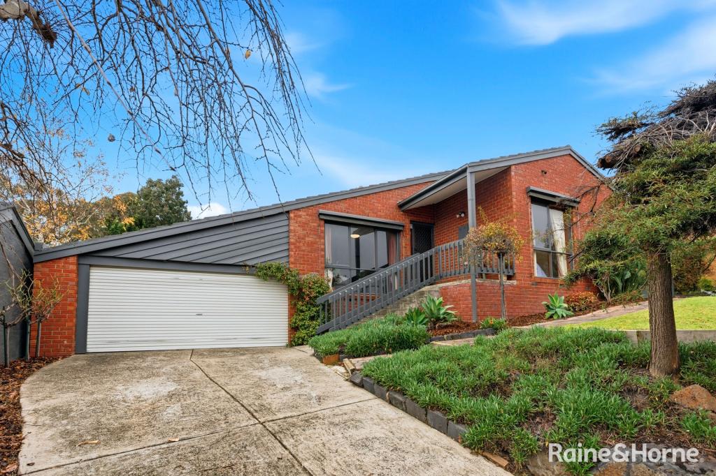 62 NEWLANDS CRES, DONCASTER EAST, VIC 3109