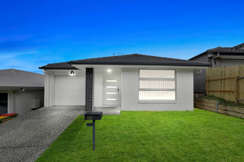 20 Hoist Ct, Augustine Heights, QLD 4300