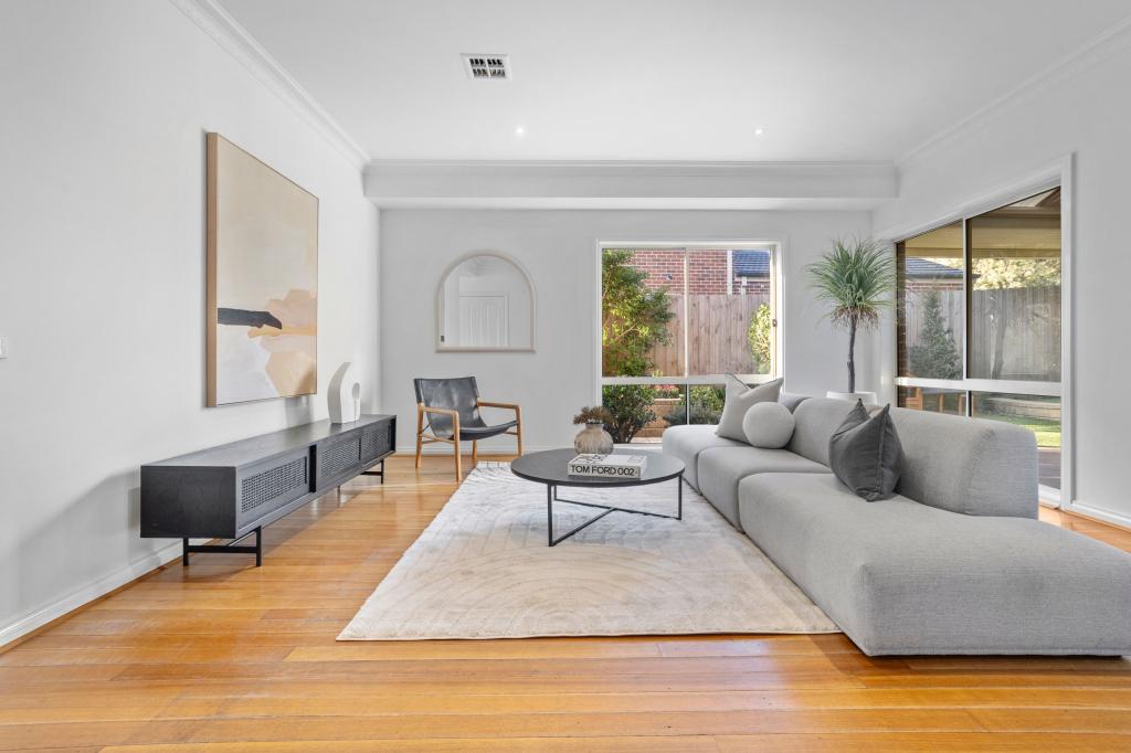53 Wheatland Cres, Dingley Village, VIC 3172