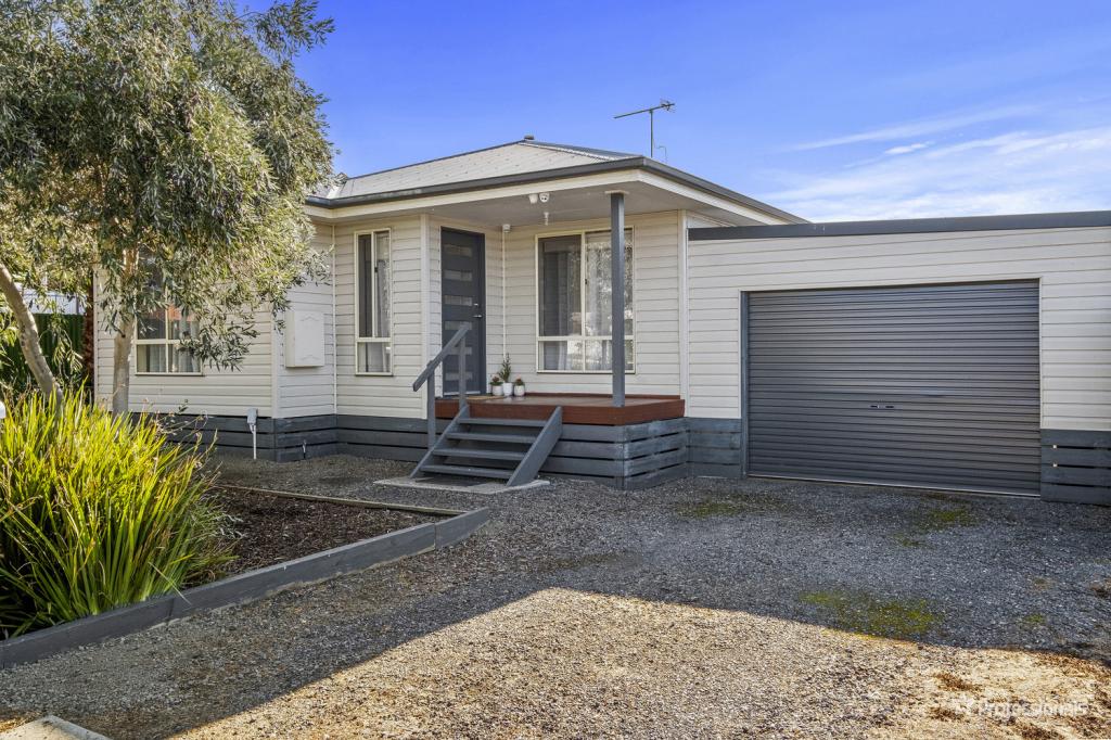 11 Gillies St, Maryborough, VIC 3465