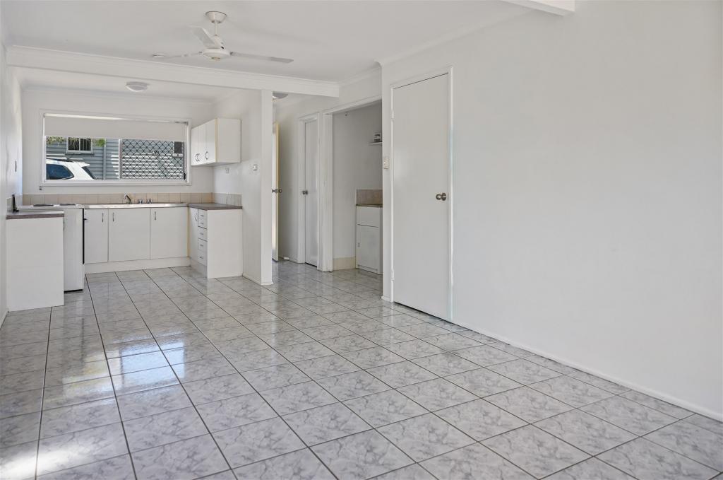 1/7 Eden St, South Gladstone, QLD 4680