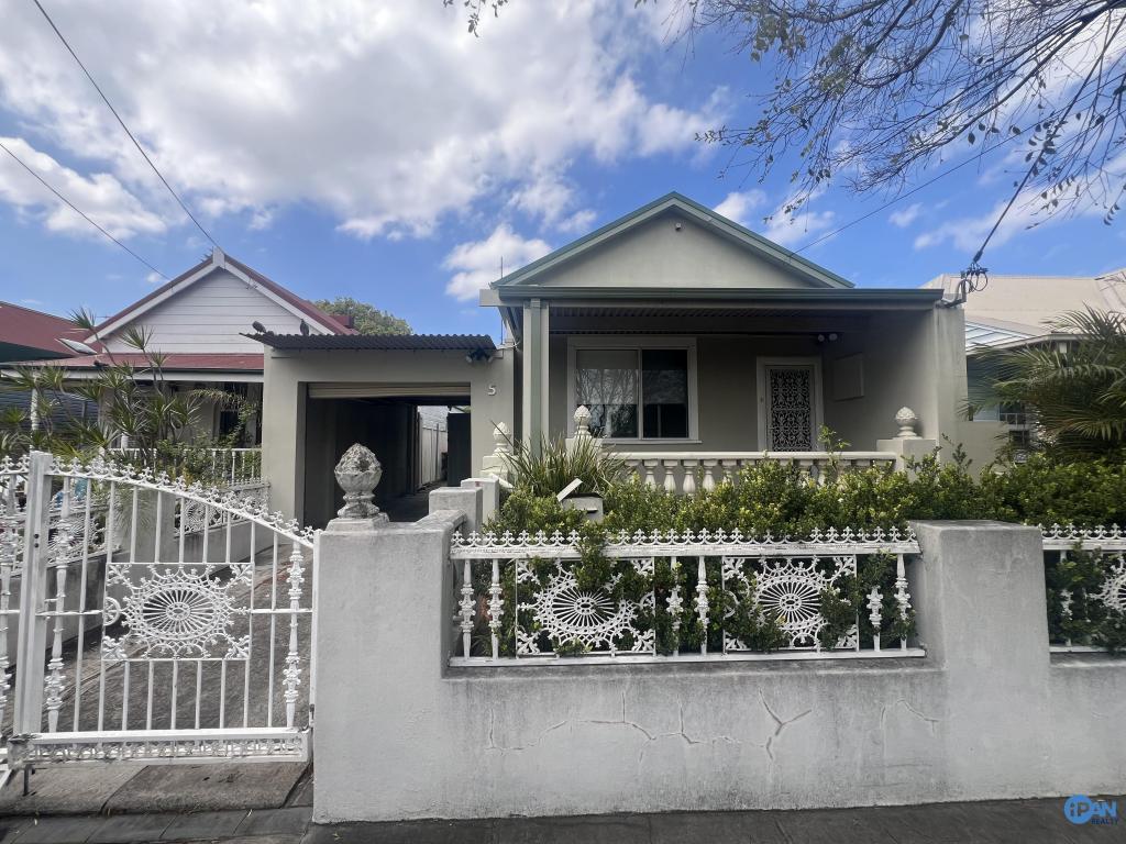5 Mcburney Ave, Mascot, NSW 2020