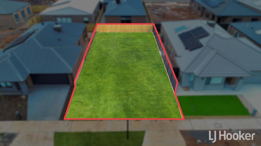 5 CODRINGTON ST, MELTON SOUTH, VIC 3338