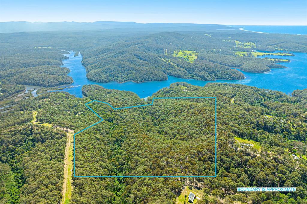 100 Hobbs Point Rd, Narooma, NSW 2546