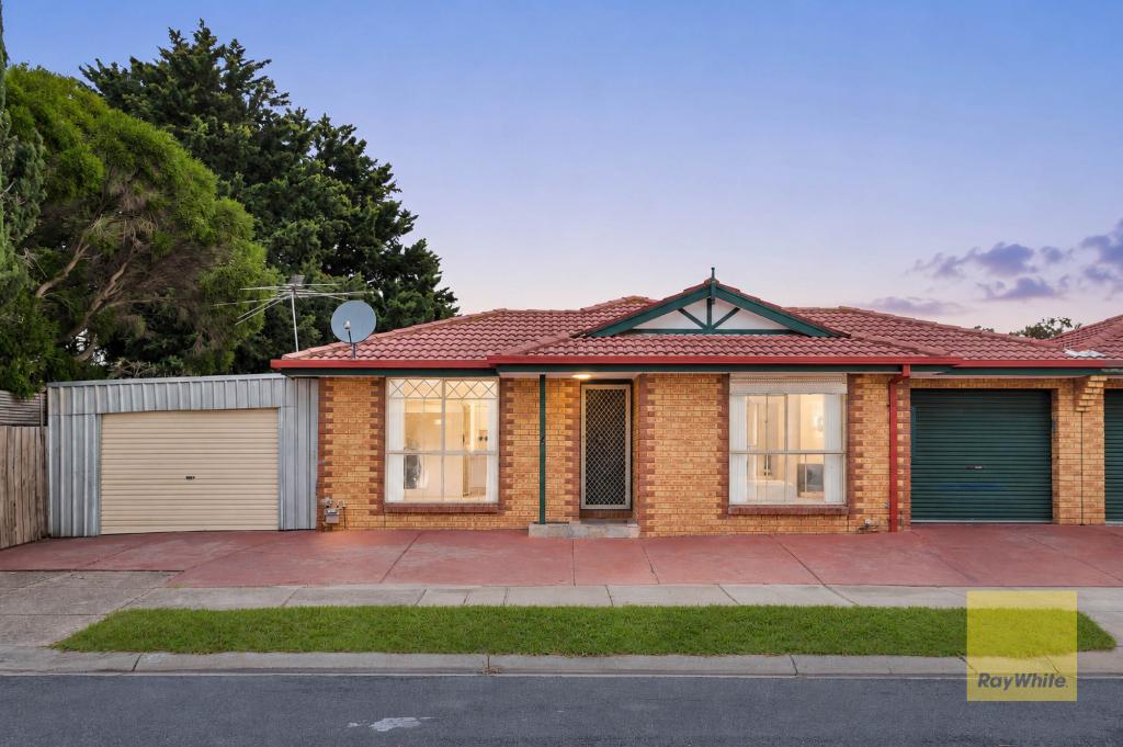 4 Kiparra Cl, St Albans, VIC 3021