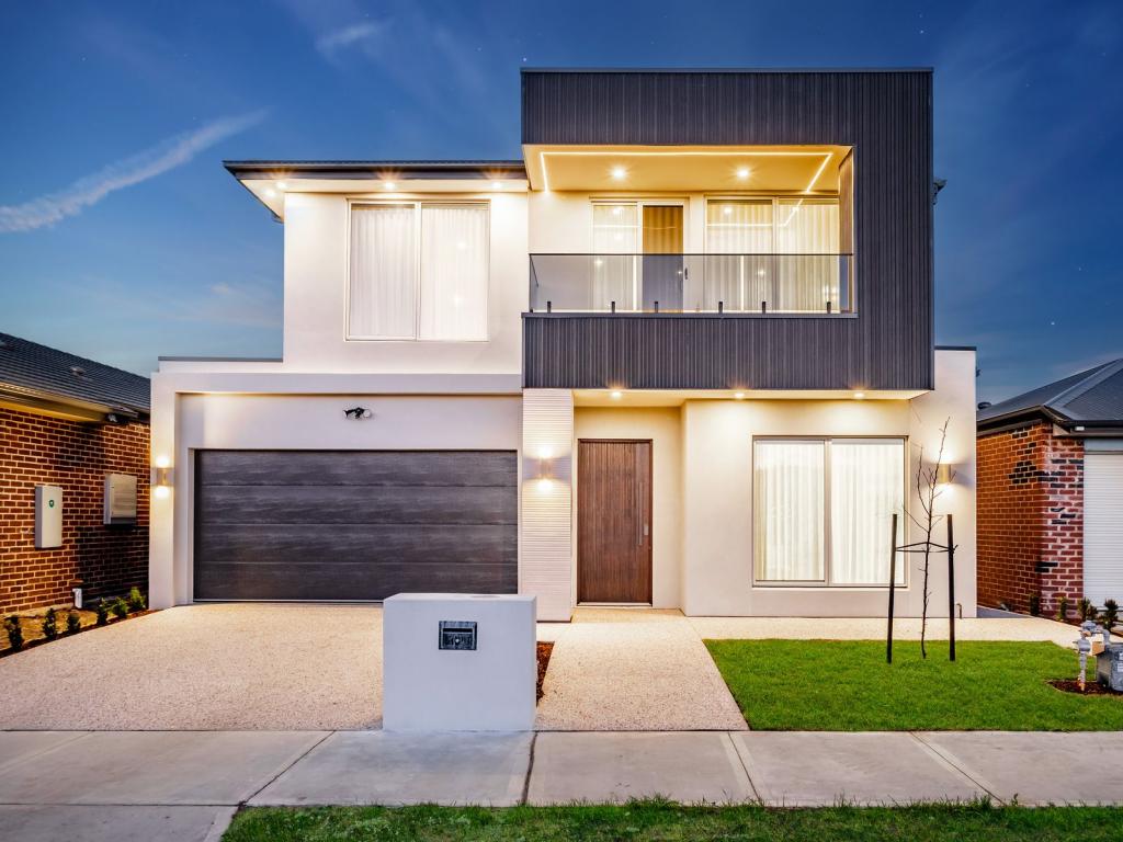 9 RED FRUIT ST, CLYDE NORTH, VIC 3978