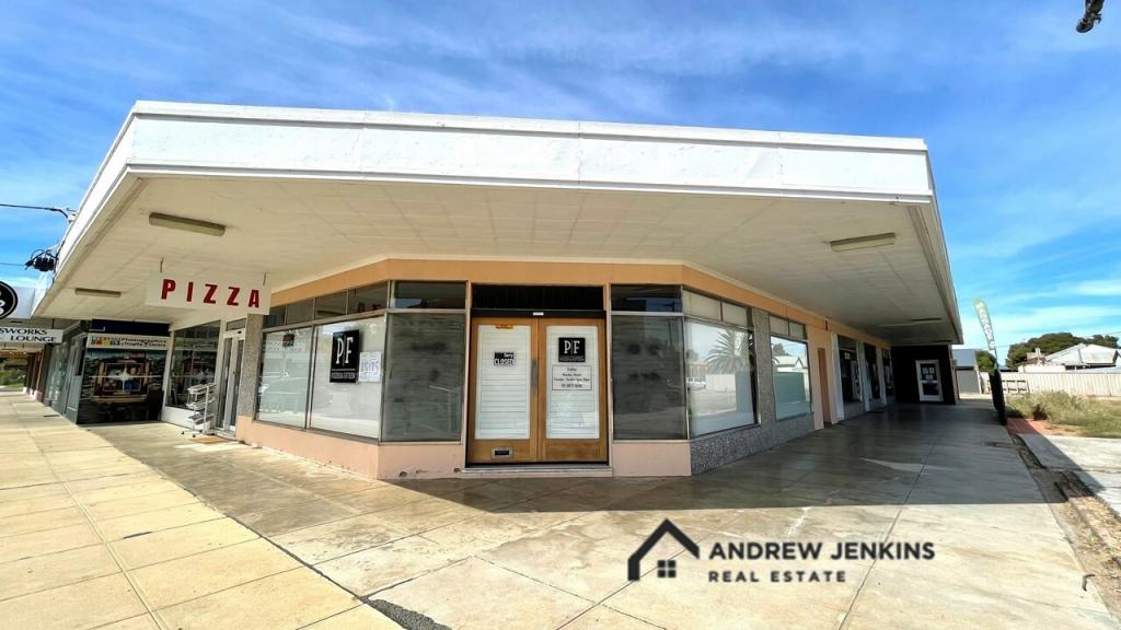 15 BANK ST, COBRAM, VIC 3644