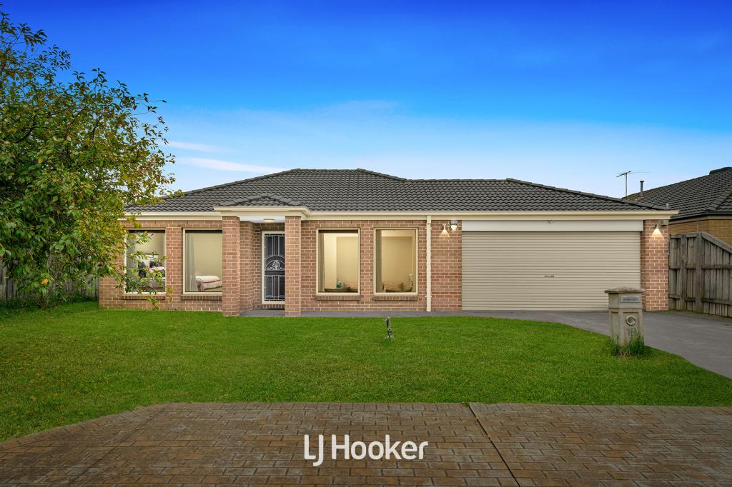 18 Forest Oak Ct, Cranbourne, VIC 3977